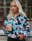 Snap Polar Fleece in Light Pop Print