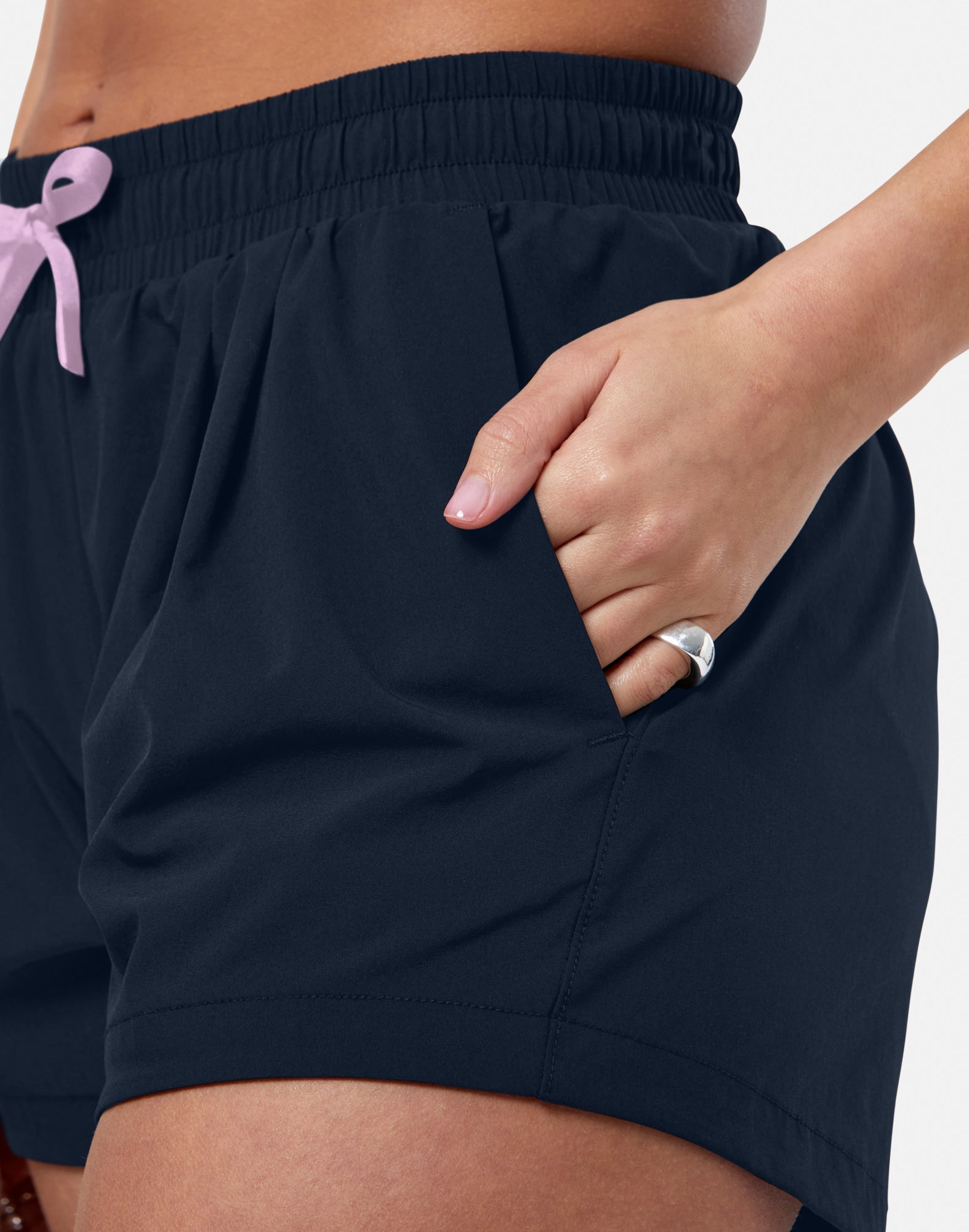 Contender Shorts in Obsidian