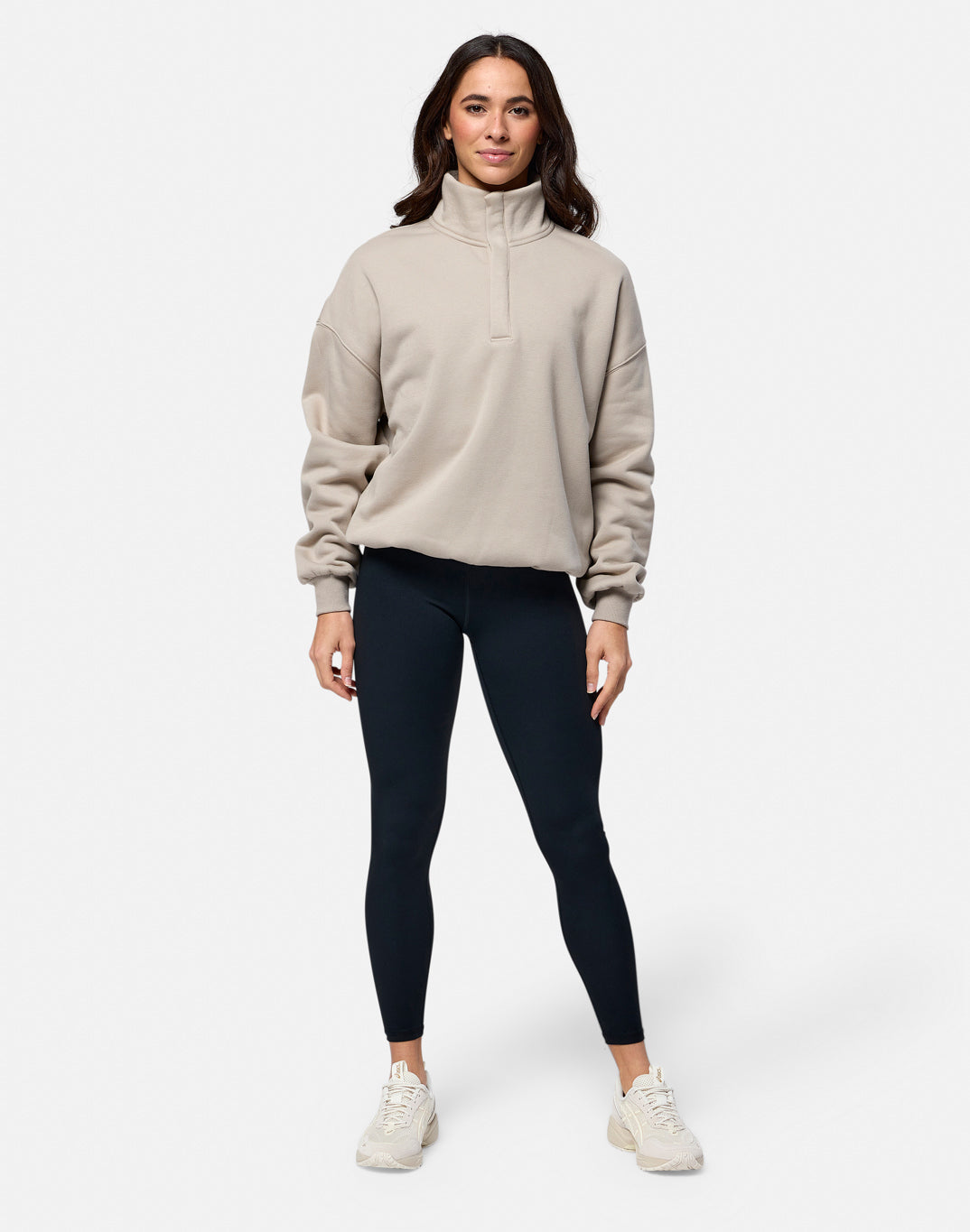 Snap Collar Sierra Sweatshirt in Rich Taupe