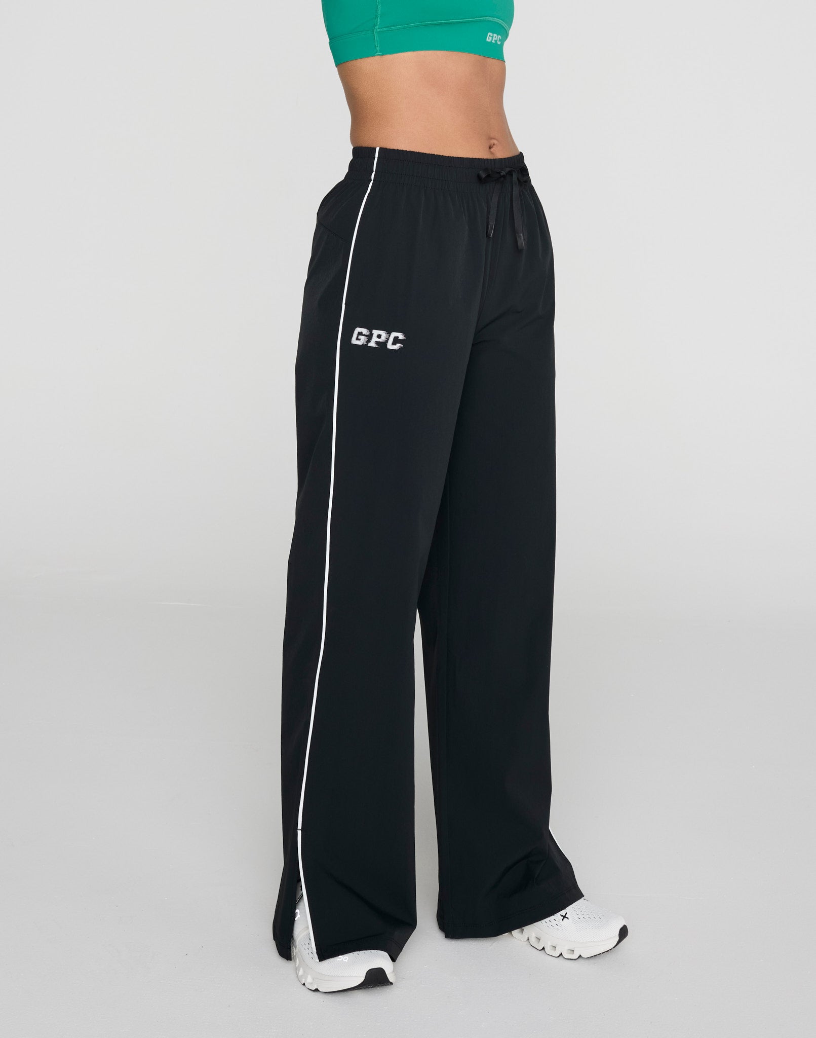 Track Pant in Black
