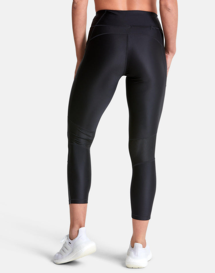 Celero 7/8 Legging in Jet Black - Leggings - Gym+Coffee