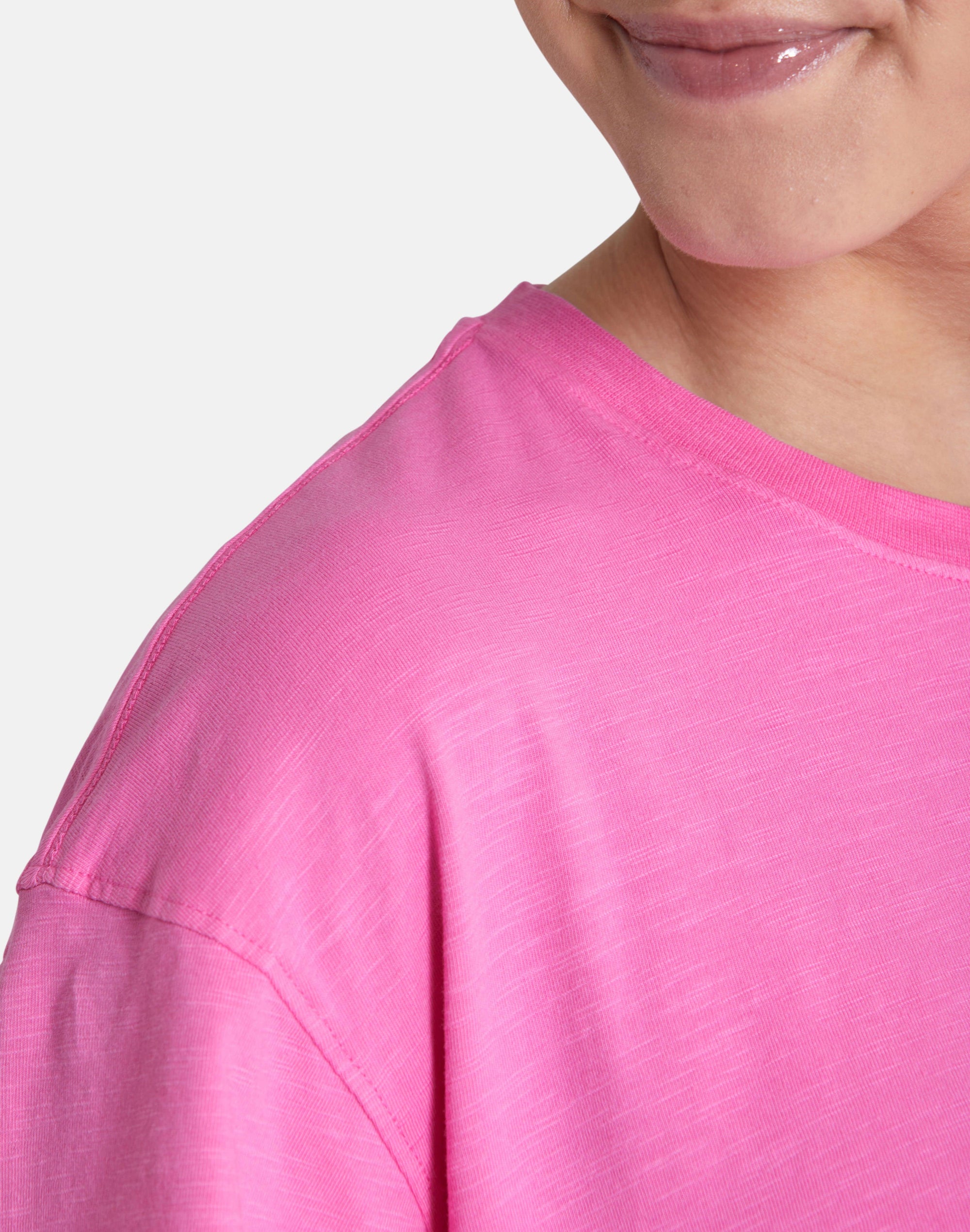 Essential Crop Tee In Empower Pink - T-Shirts - Gym+Coffee IE